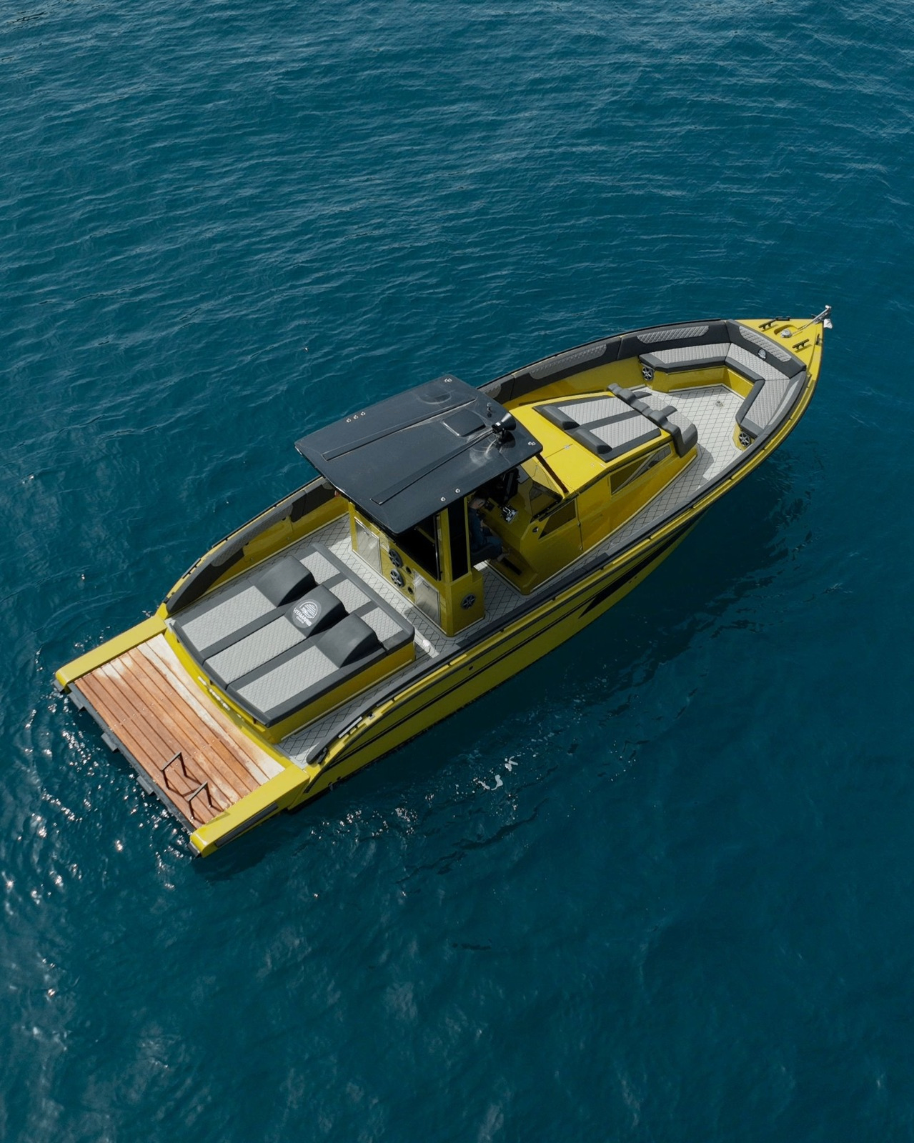 FPJ 42 top view